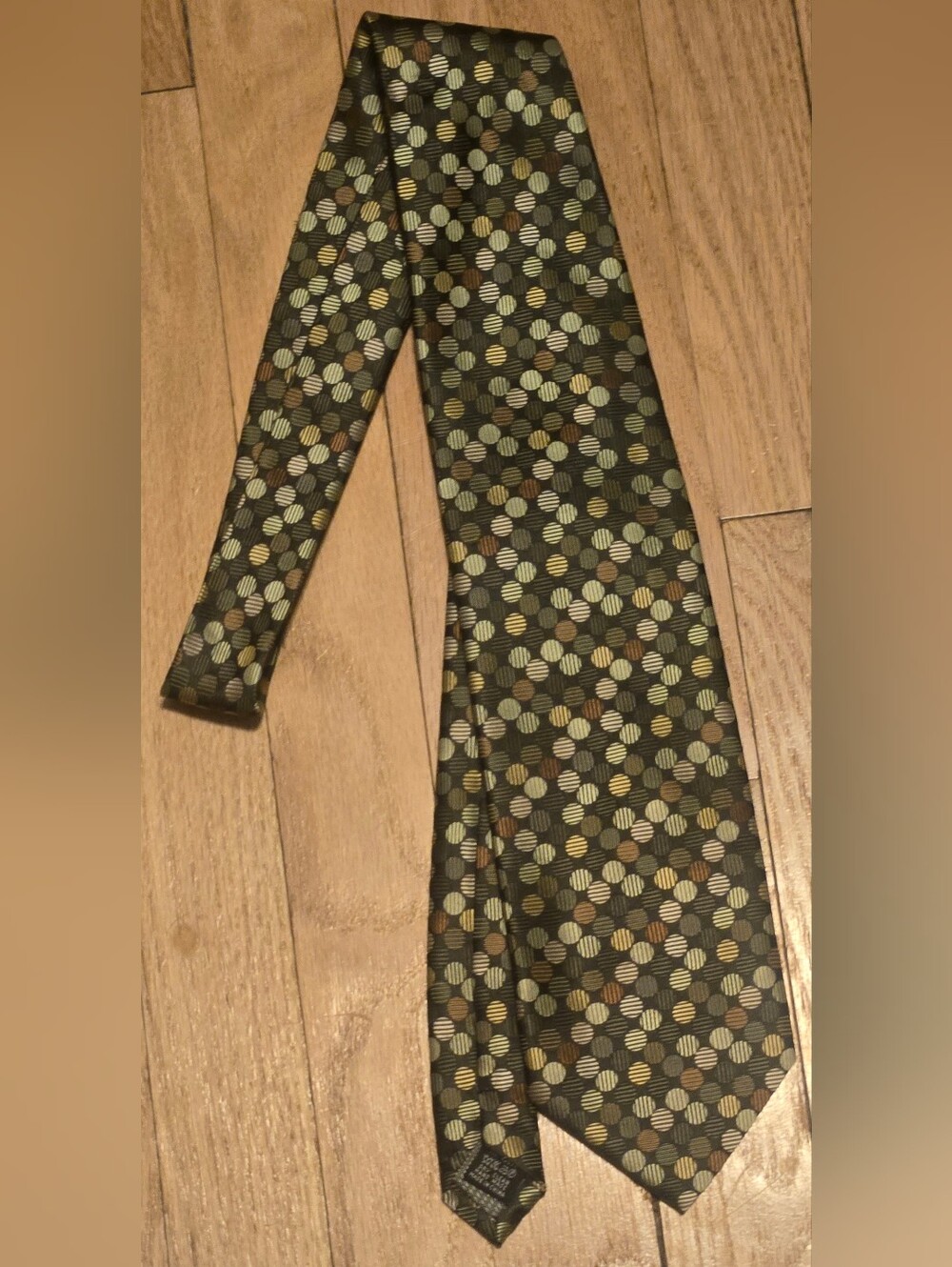 Mens Olive Polka Dot Tie - Like New